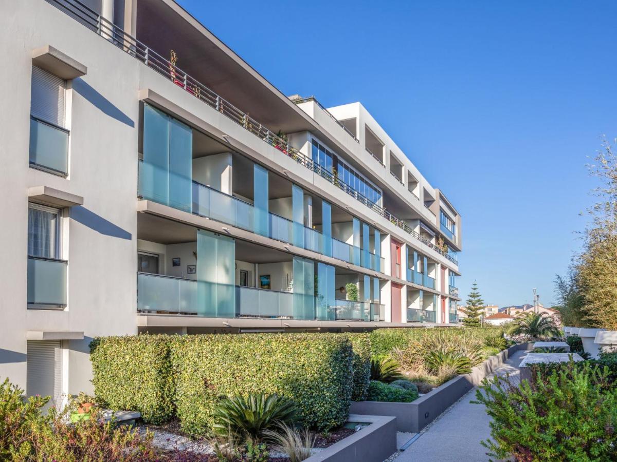 Le Newport * Fréjus